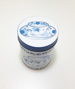 Collectable Blue & White Tin With Tea Cup & Flower Decoration