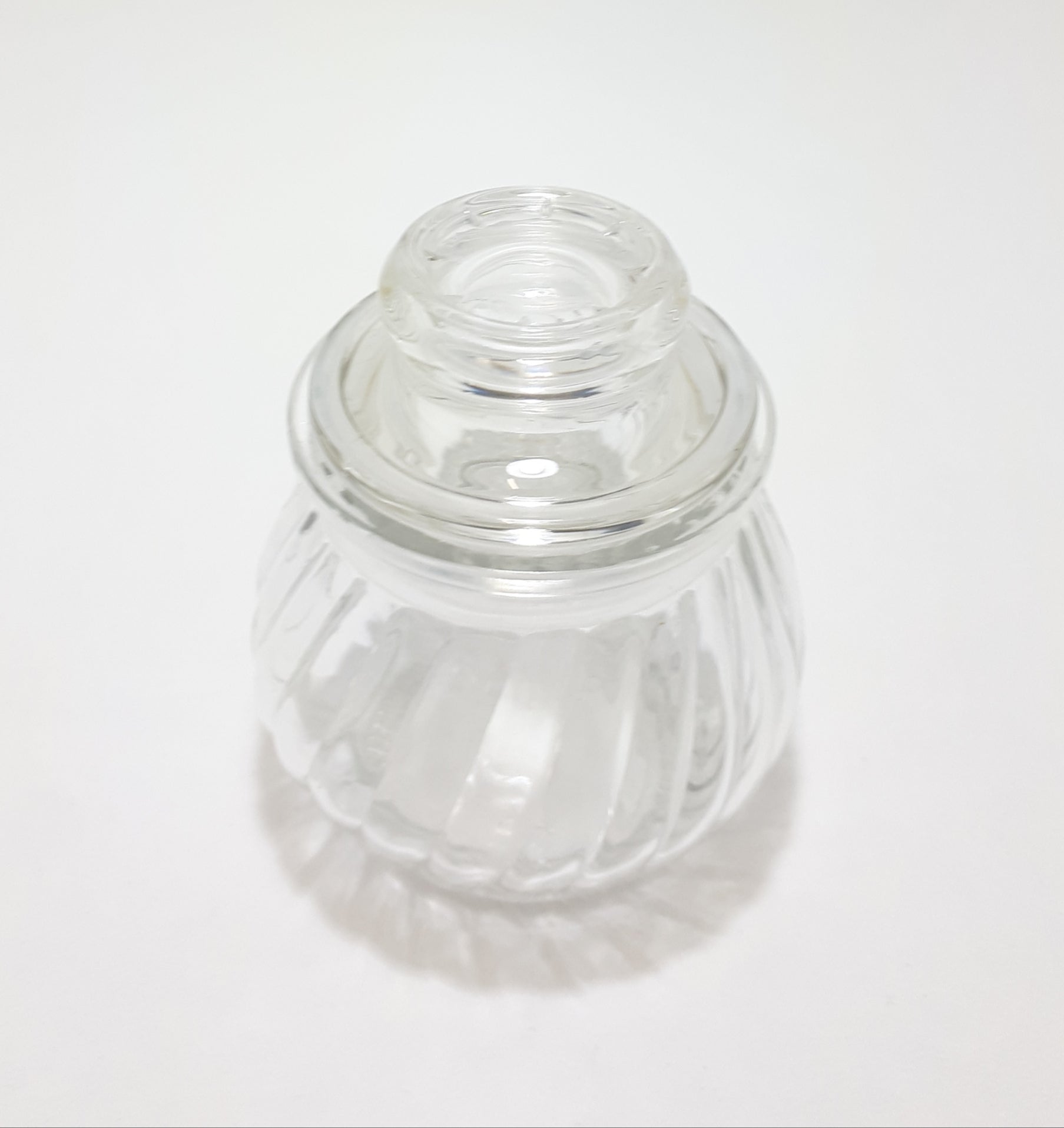 Small Clear Glass Storage Jar With Airtight Lid