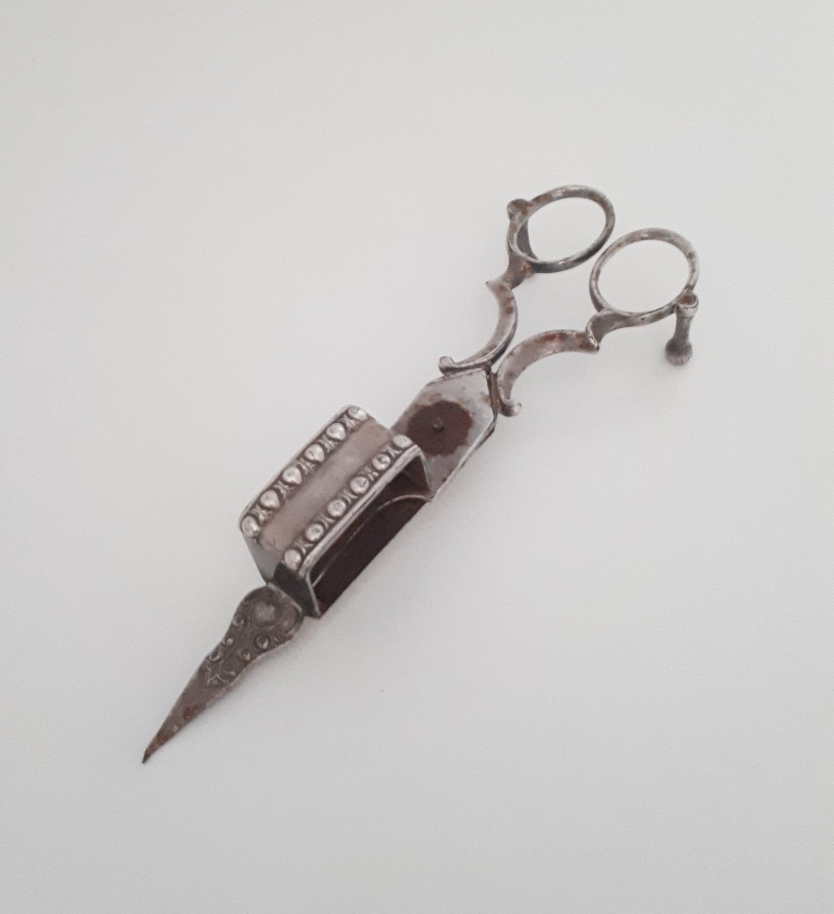 Antique (Late 1800’s) Candle Wick Scissors