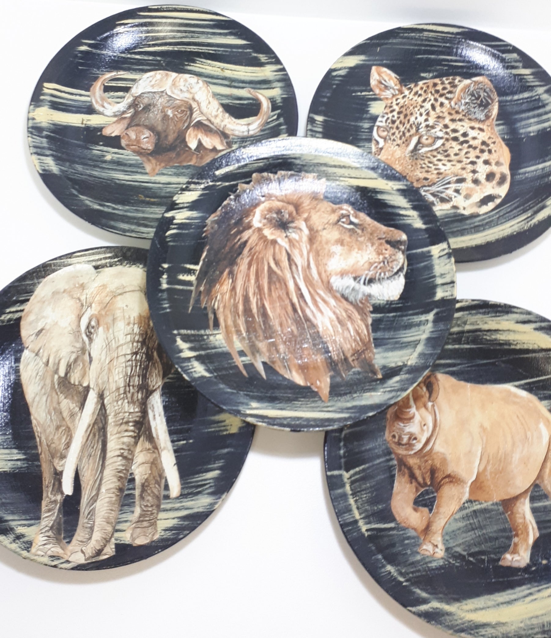 Collectable Set Of Decorative Plates – African Big 5