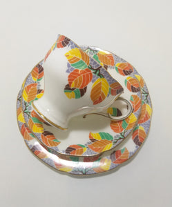 Exquisite Vintage Paragon China Tea Trio – Pattern No. X3167 (Untraceable)