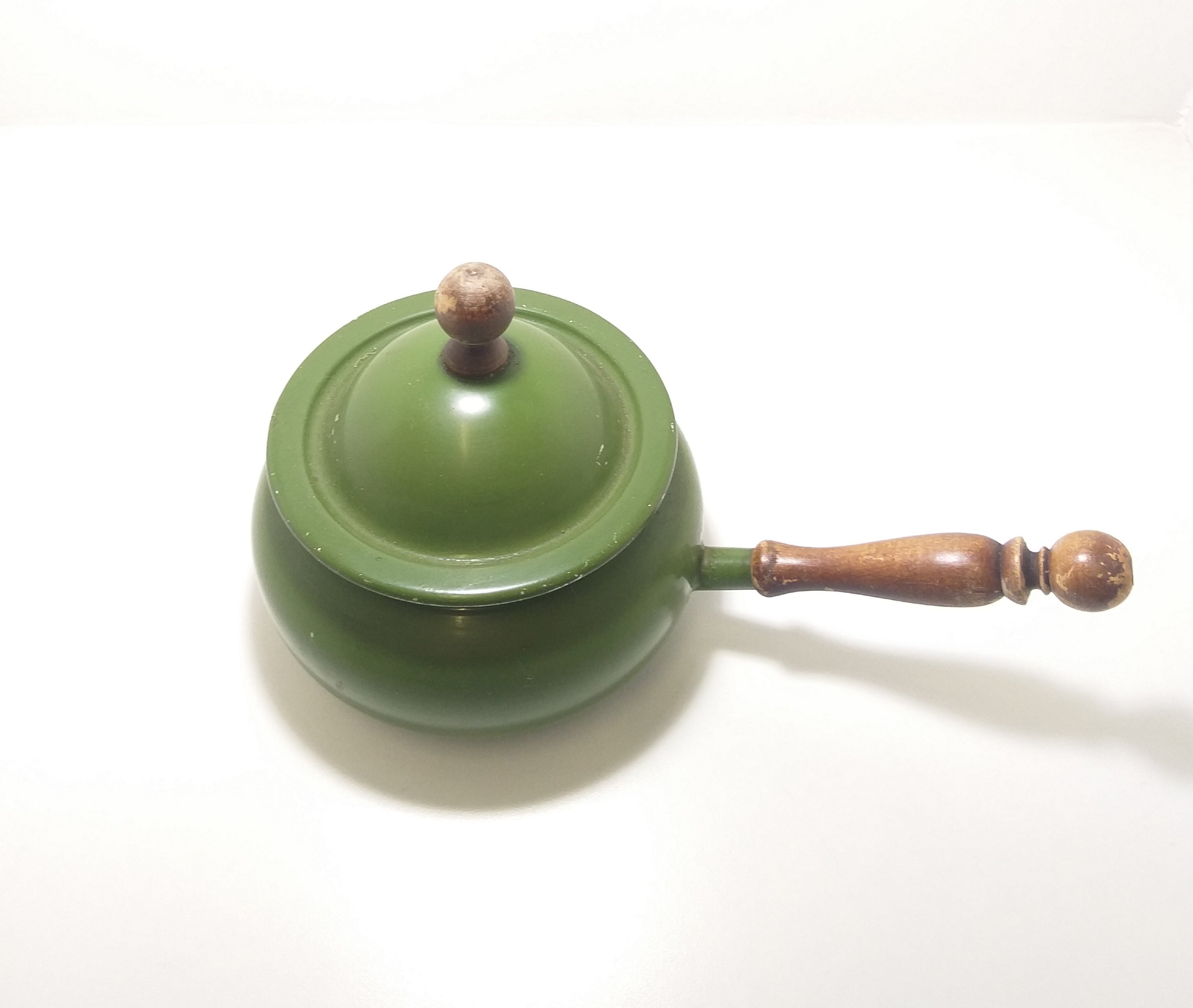 Vintage 1950-1960’s Olive Green Aluminium Fondue Pot With Wood Handle & Lid Finial