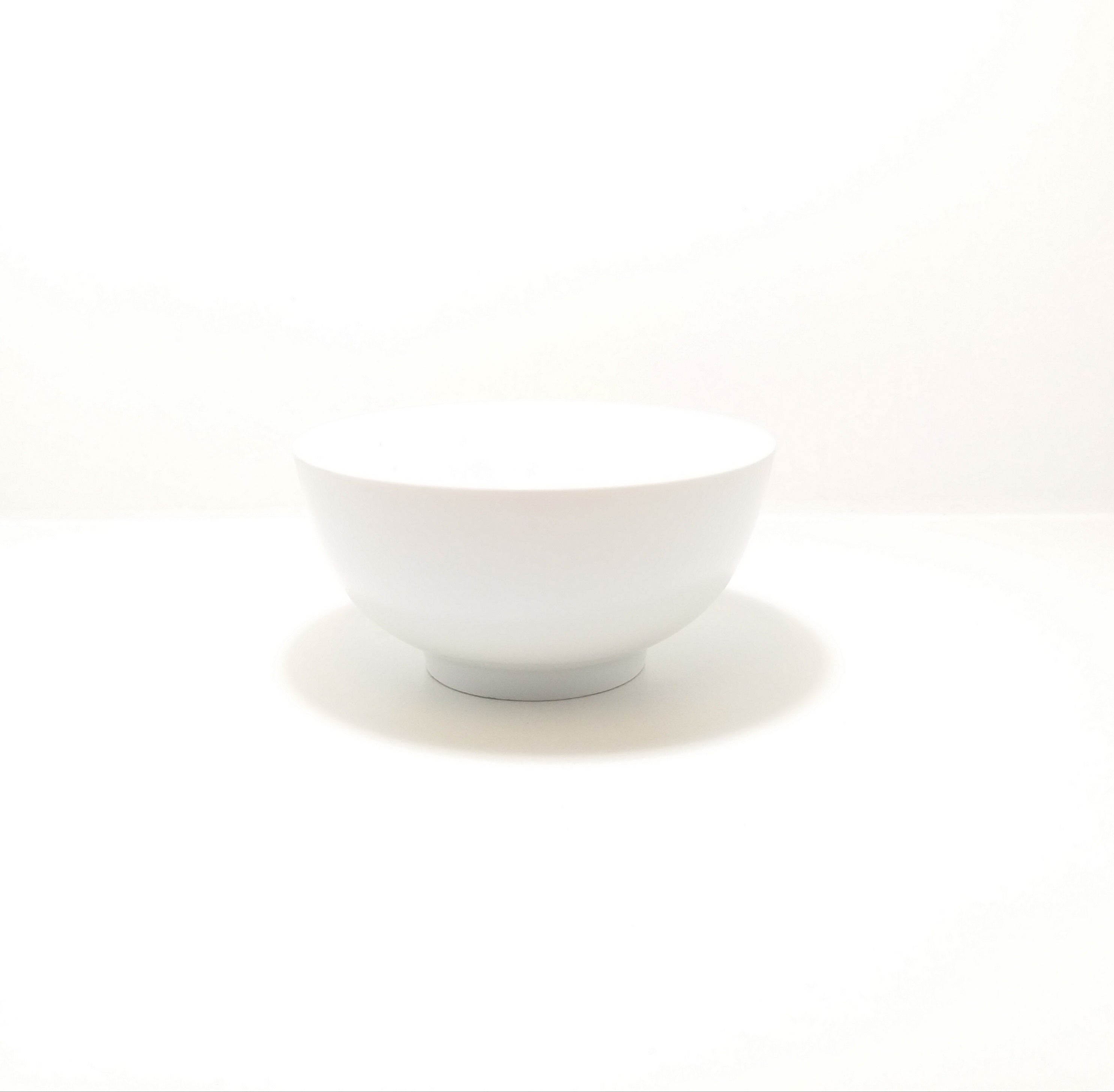 Contemporary Classic White Kitchen Confidential Bowl