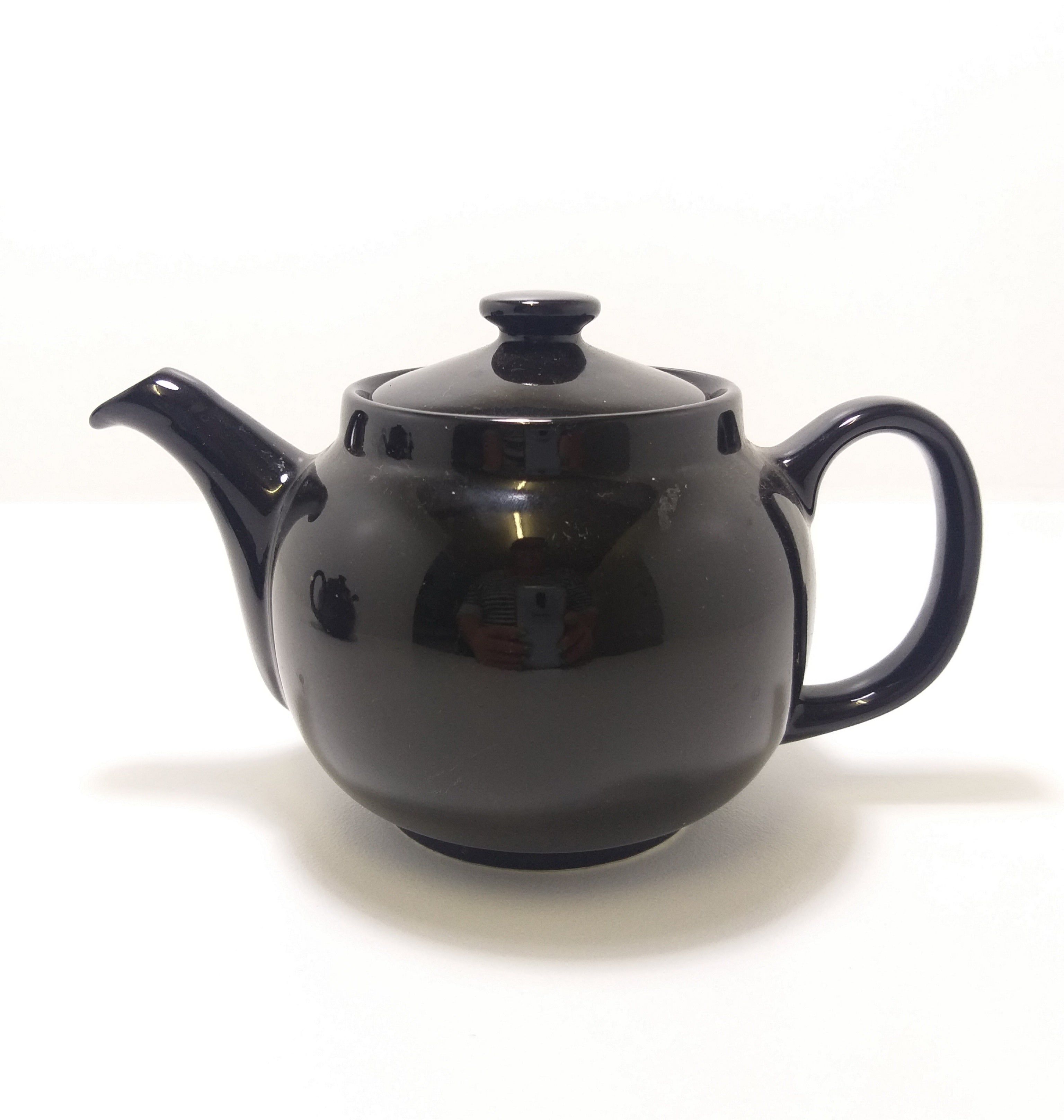 Glossy Black Tea-For-Two Tea Pot