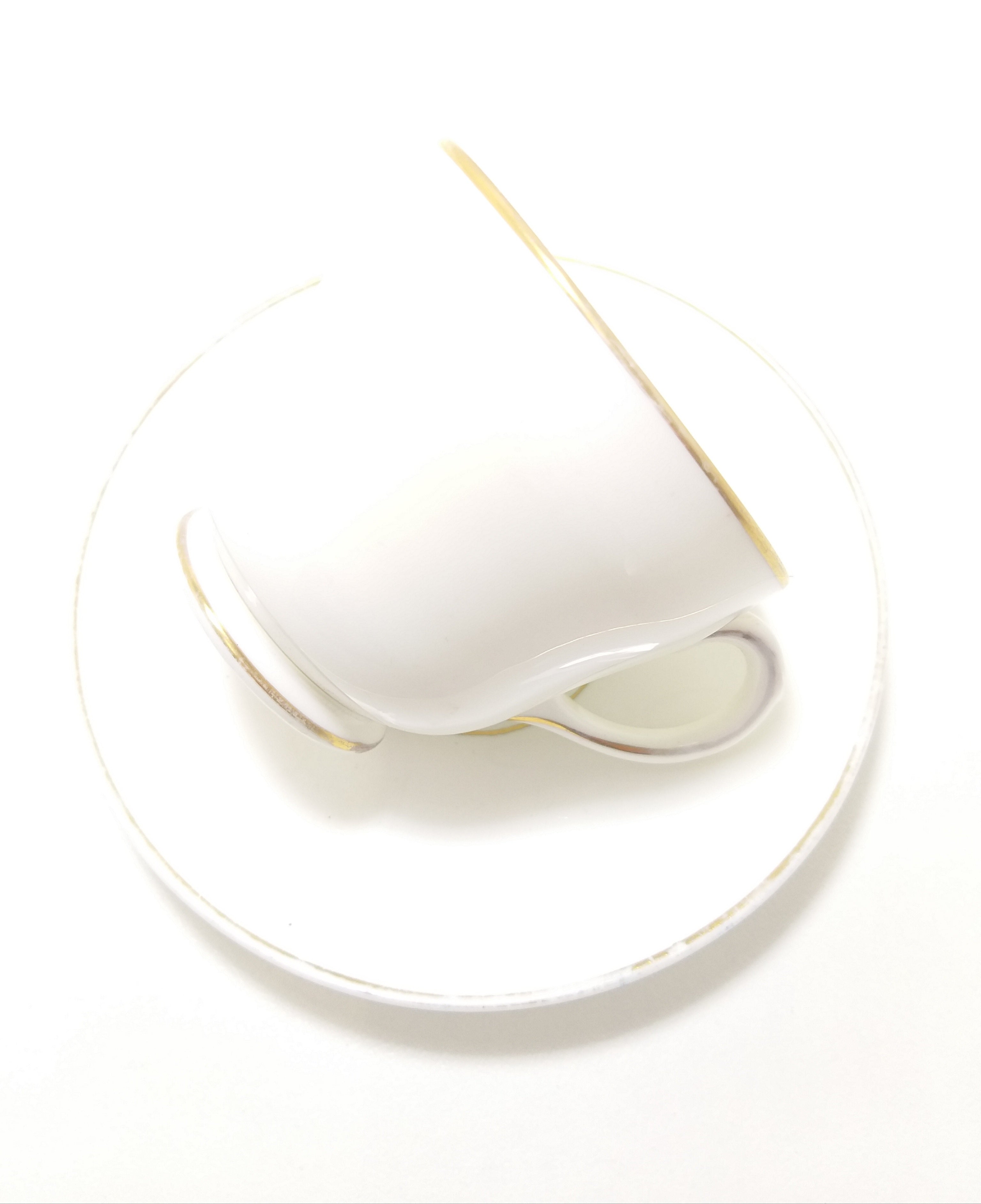 Vintage White & Gold Fine Bone China Wedgwood Tea Duo – Cup & Saucer