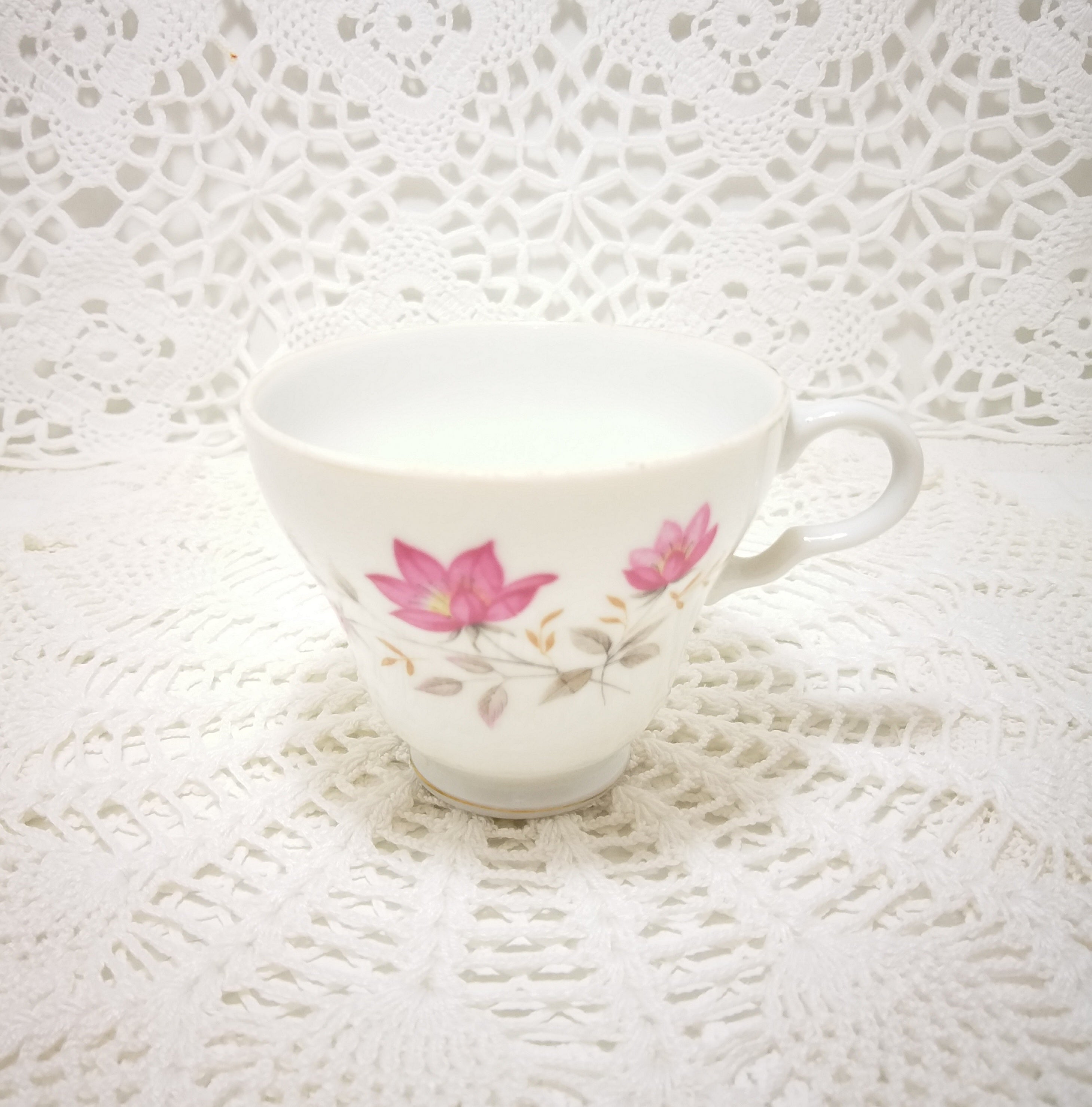 Fine Porcelain Tea Cup