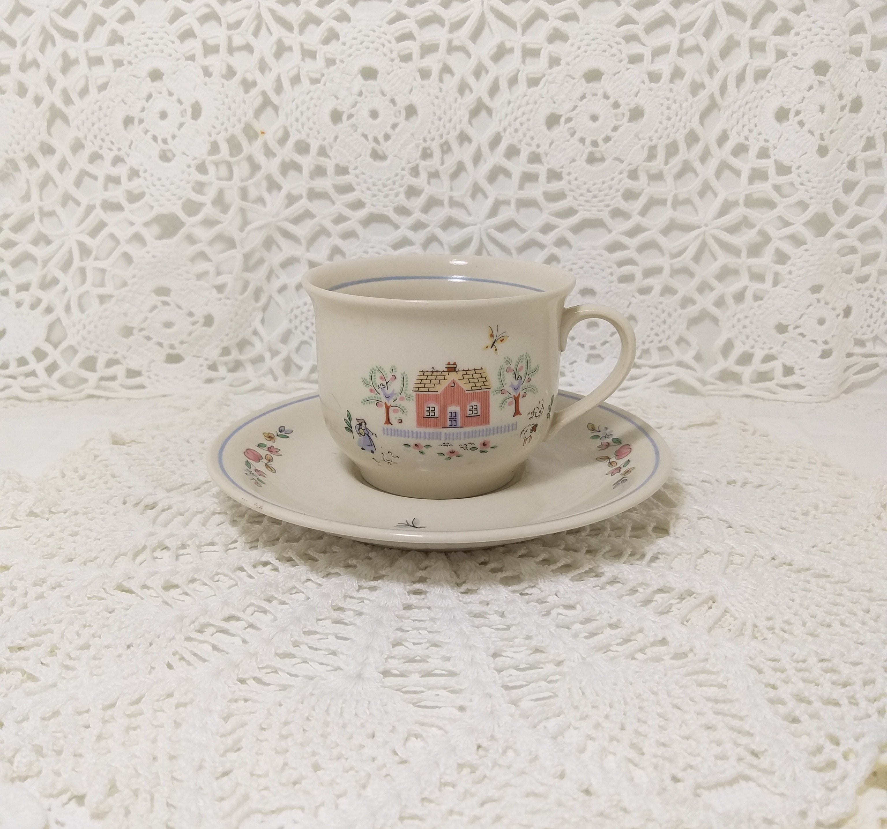 Vintage South African Folk Art Continental Stoneware Tea / Coffee Duo – Cup & Saucer