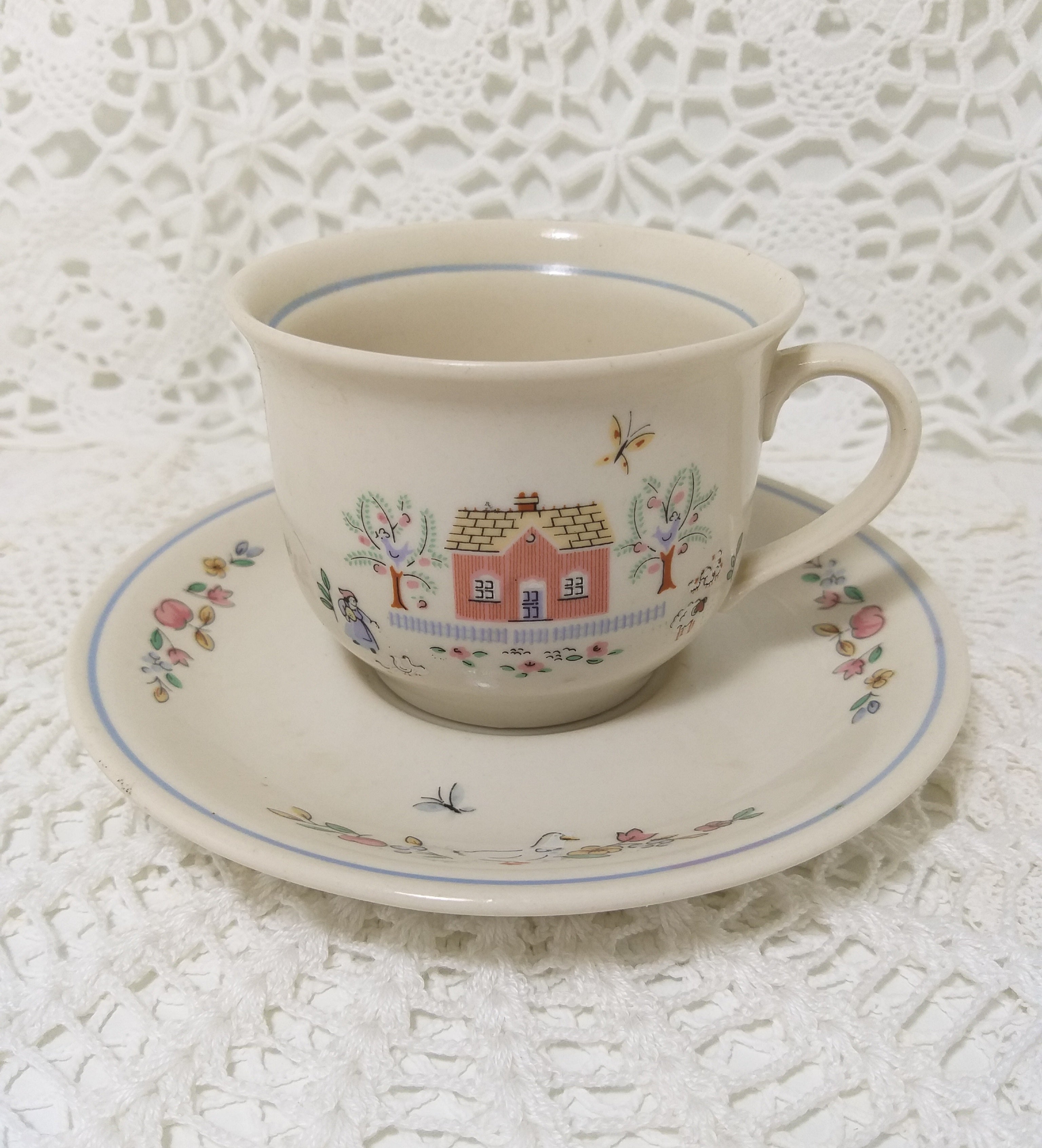 Vintage South African Folk Art Continental Stoneware Tea / Coffee Duo – Cup & Saucer