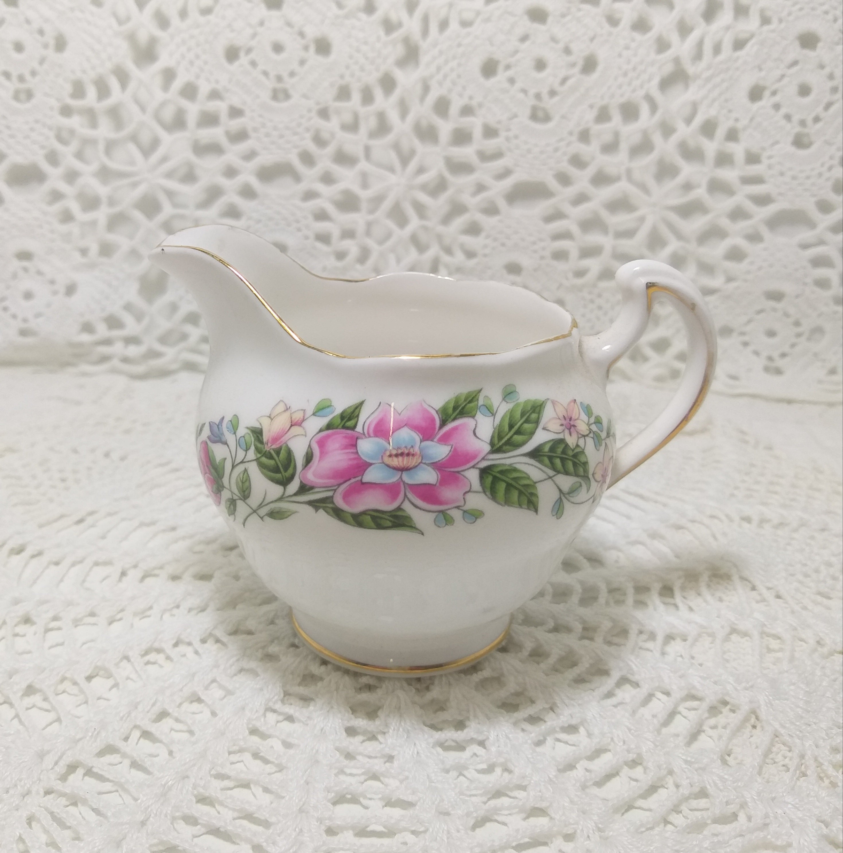 Milk jug made in england online