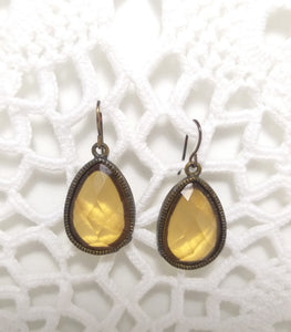 Vintage Pendant Costume Jewellery Earrings