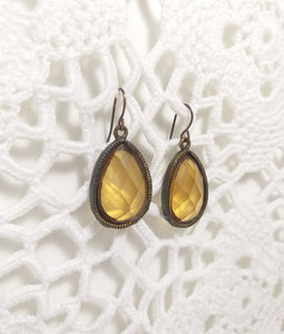 Vintage Pendant Costume Jewellery Earrings
