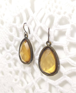 Vintage Pendant Costume Jewellery Earrings