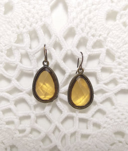 Vintage Pendant Costume Jewellery Earrings