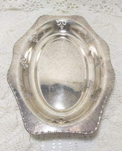 Vintage Emess Silver Plated & Oval Shaped Pierced Dish With Ball Feet
