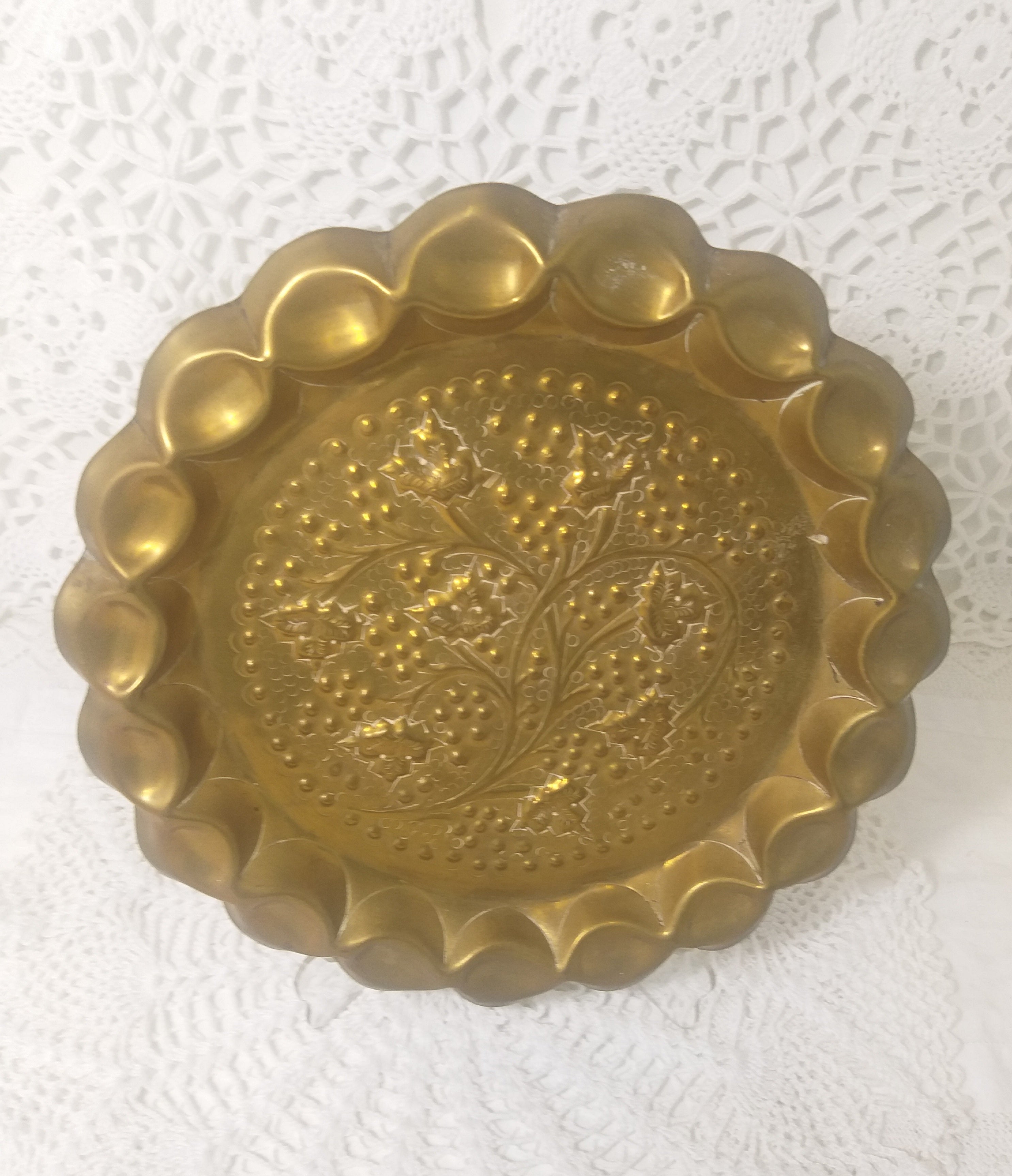 Vintage Brass Decorative Wall Plate With Berries & Vine Leaf Motifs