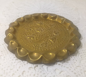 Vintage Brass Decorative Wall Plate With Berries & Vine Leaf Motifs