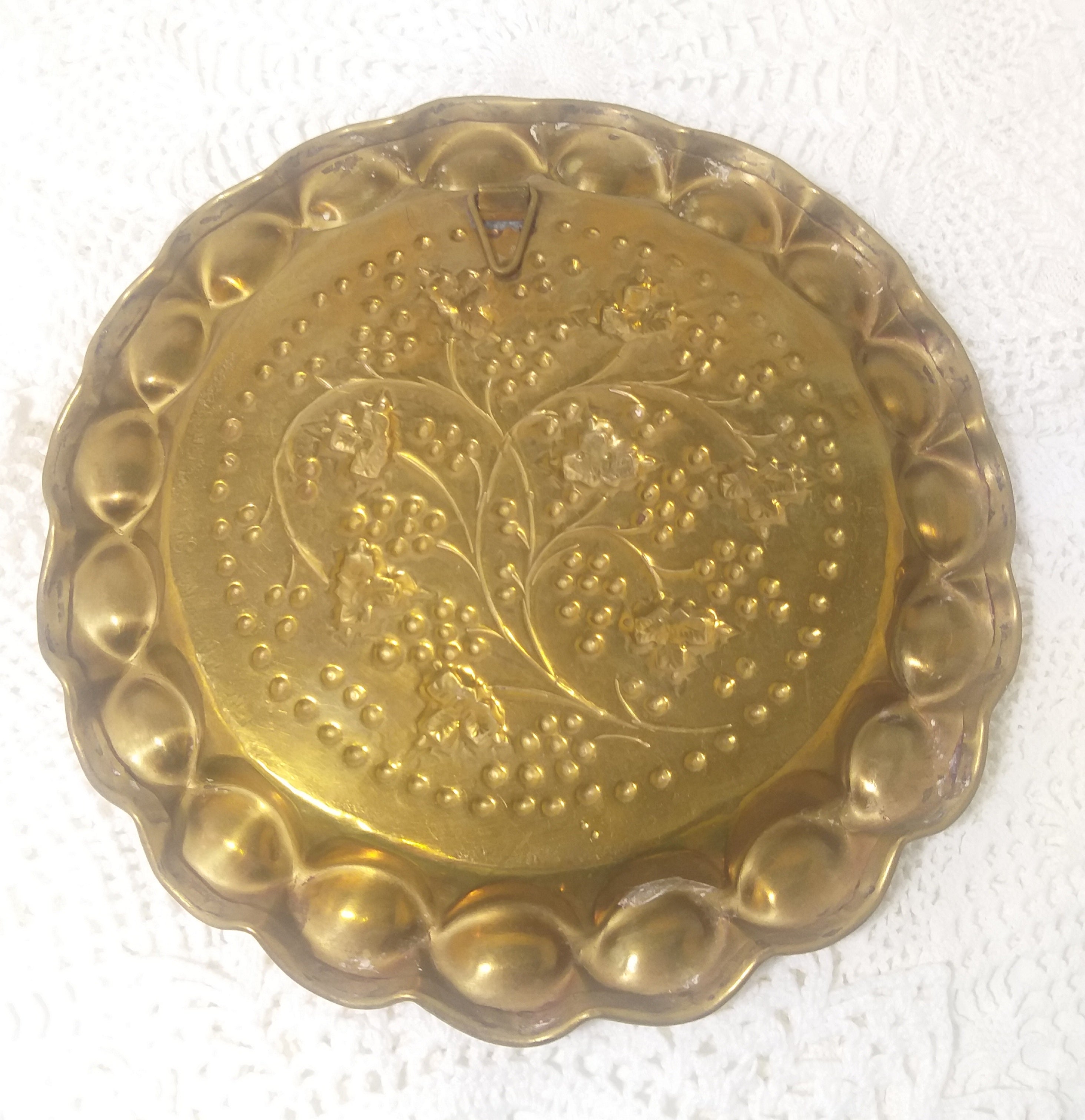 Vintage Brass Decorative Wall Plate With Berries & Vine Leaf Motifs