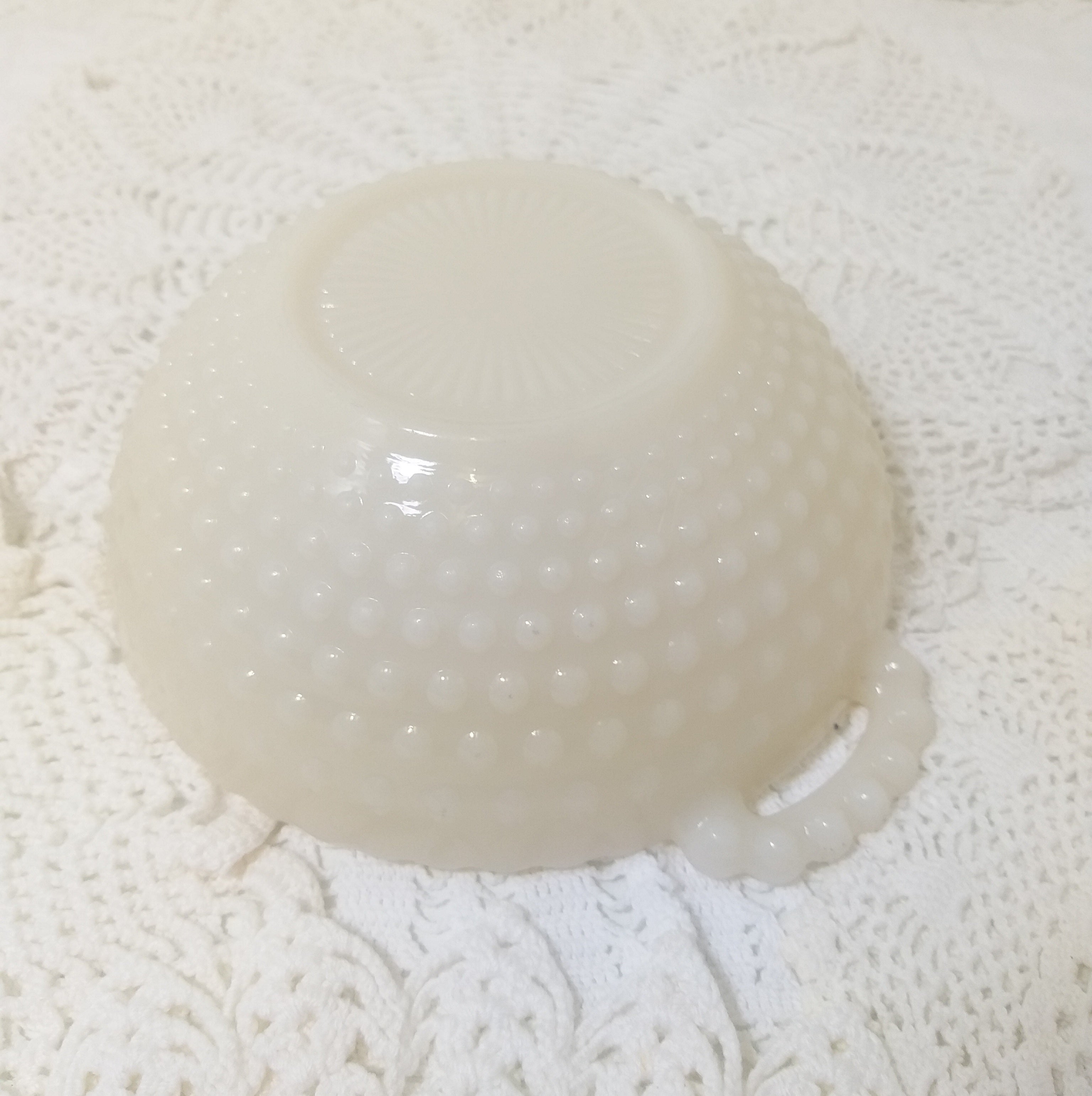 Beautiful Vintage Hobnail Design Milk Glass Bowl With Handles