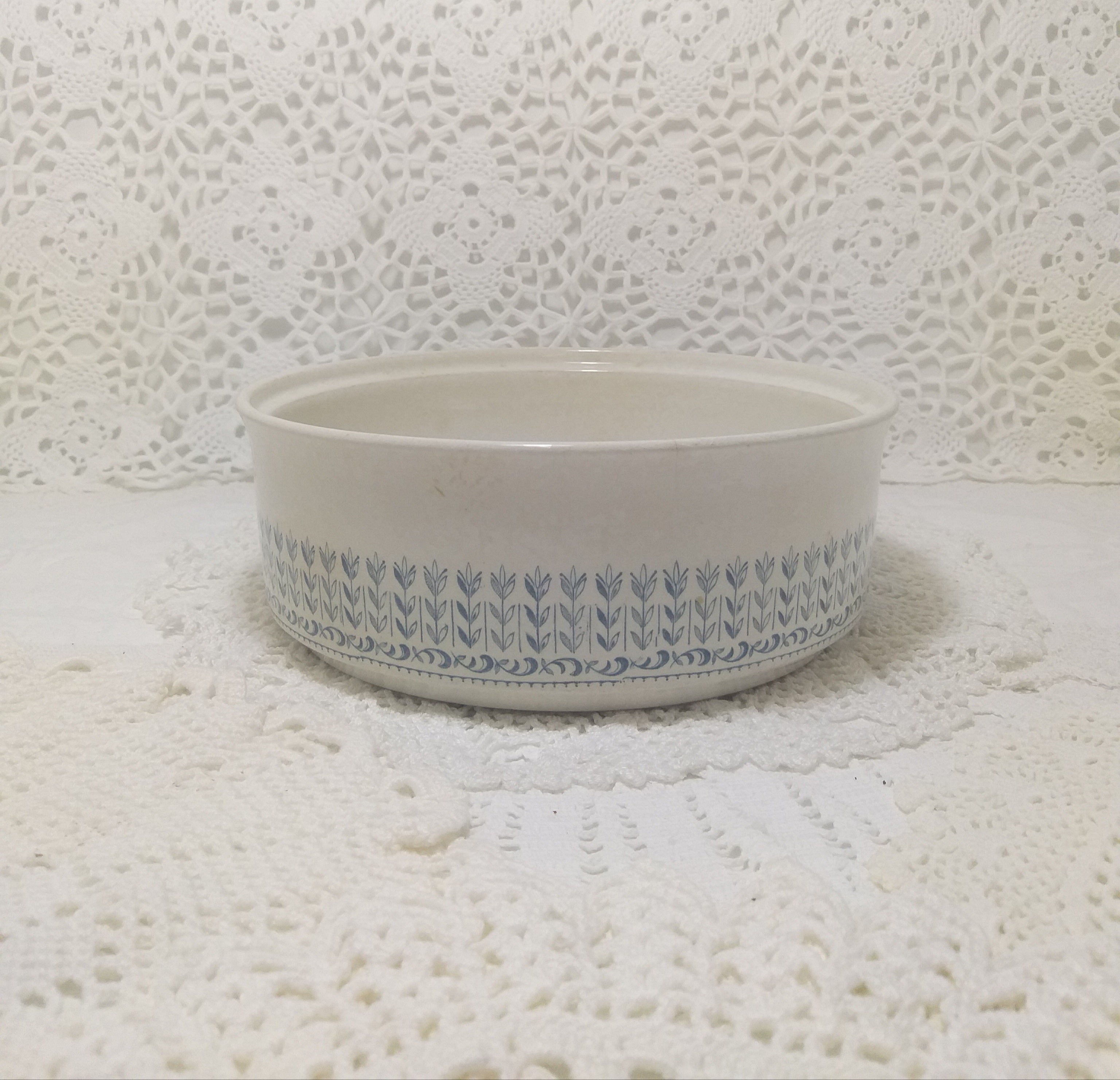 Vintage 1960’s Alfred Clough Ltd. Ironstone Casserole Dish – Rare Melody Pattern