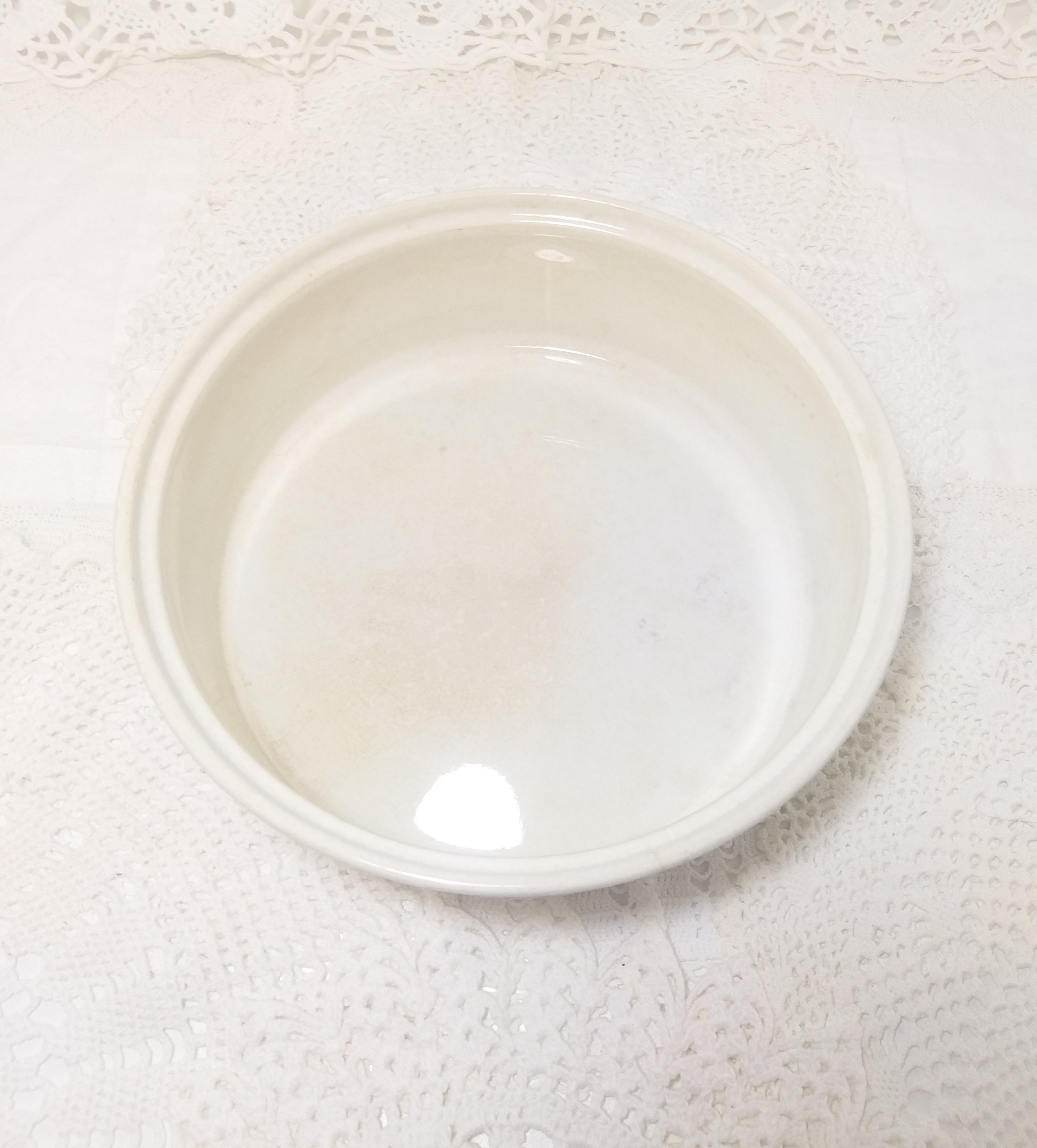 Vintage 1960’s Alfred Clough Ltd. Ironstone Casserole Dish – Rare Melody Pattern