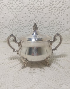 Vintage 1960’s-1970’s Lidded Silver Plated Sugar Bowl With Twin Handles
