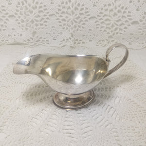 Vintage Silver Plated Gravy / Sauce Boat
