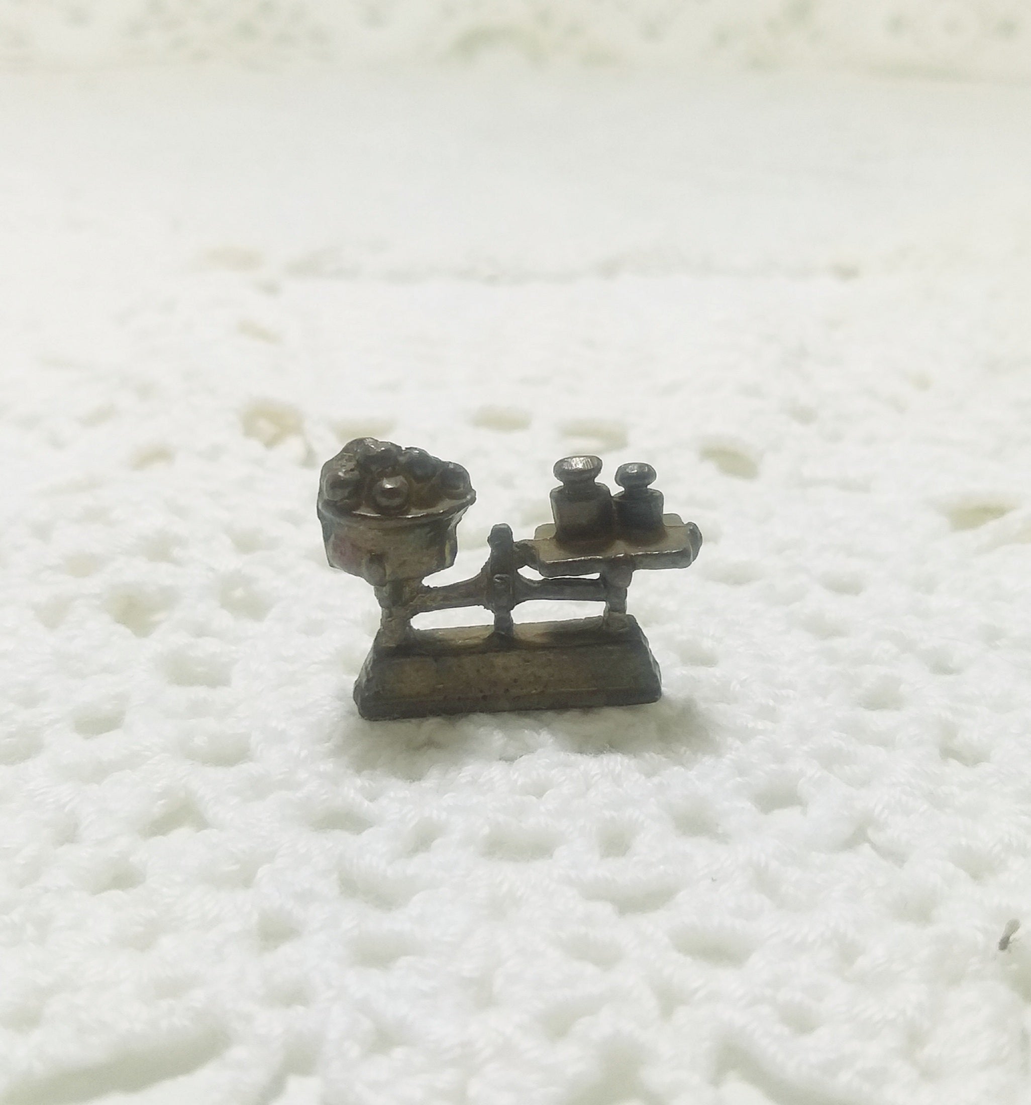 Collectable Printers Tray Miniature – Brass Scale With Weights