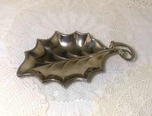Vintage Hugo Silver Plated Dish – Leaf Design On Ball Feet
