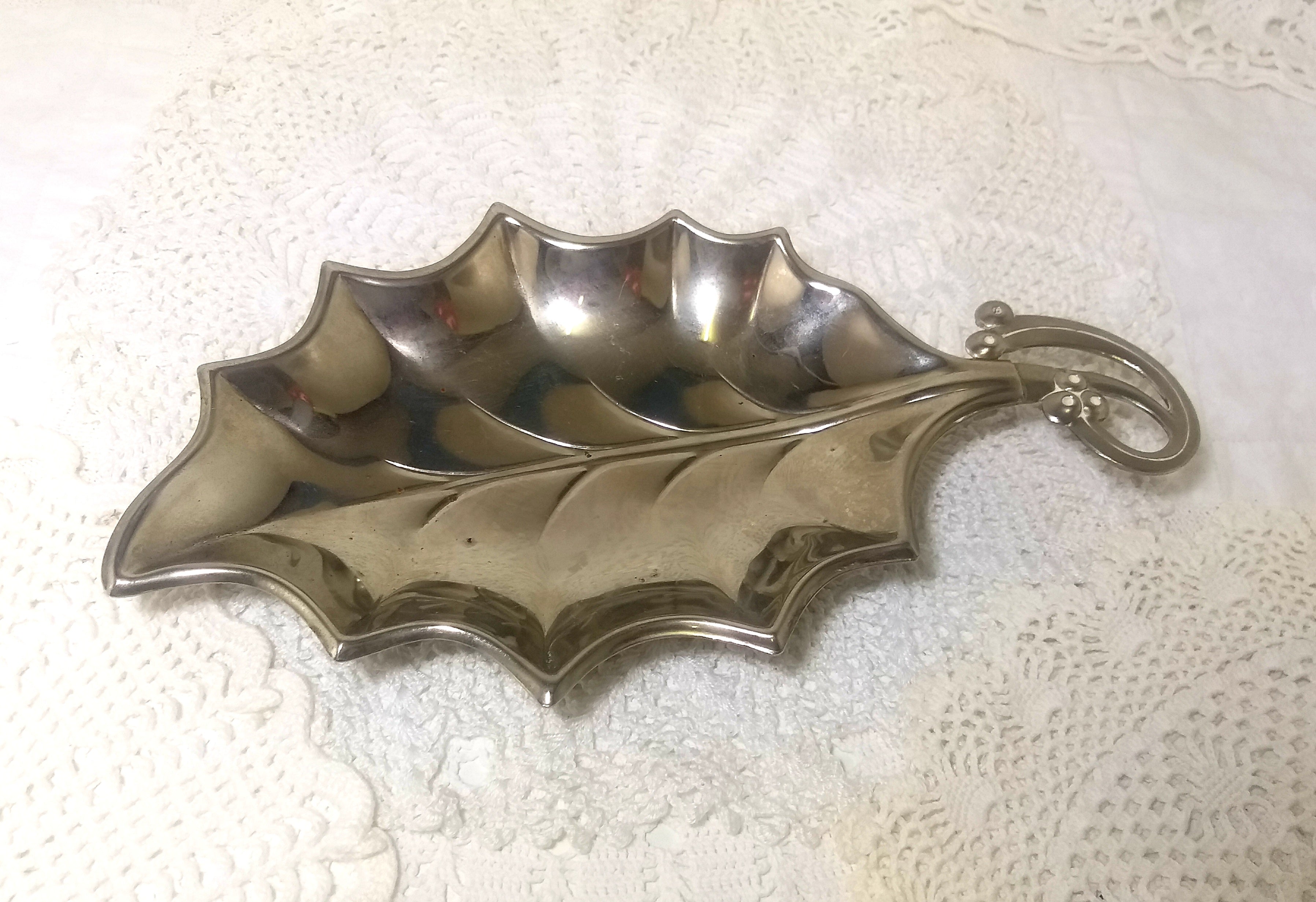 Vintage Hugo Silver Plated Dish – Leaf Design On Ball Feet