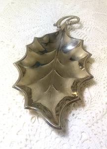 Vintage Hugo Silver Plated Dish – Leaf Design On Ball Feet