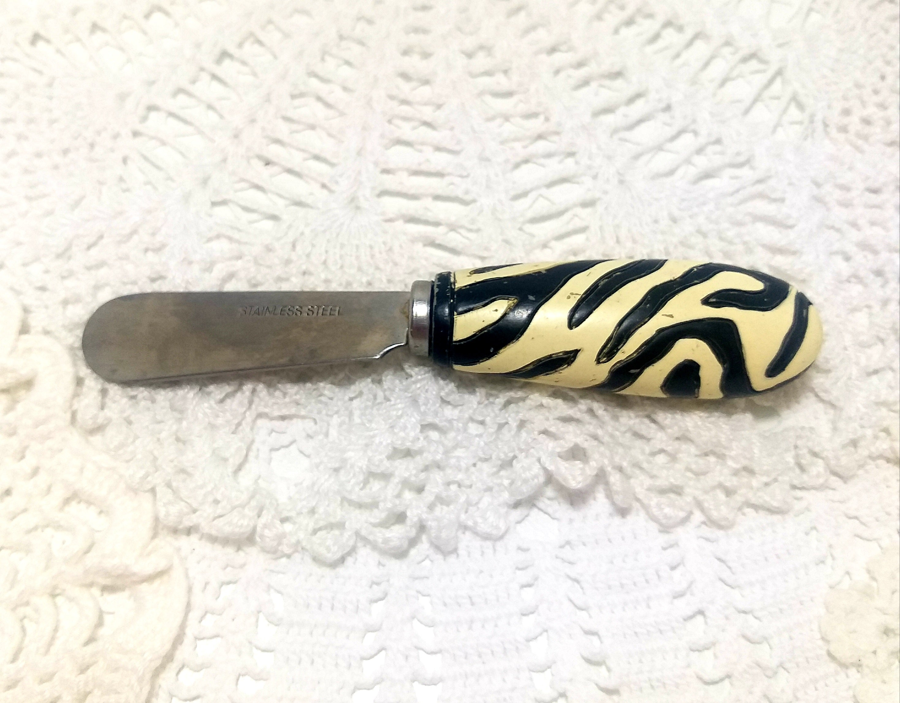 Stainless Steel Pate Knife With Zebra Patterned Handle