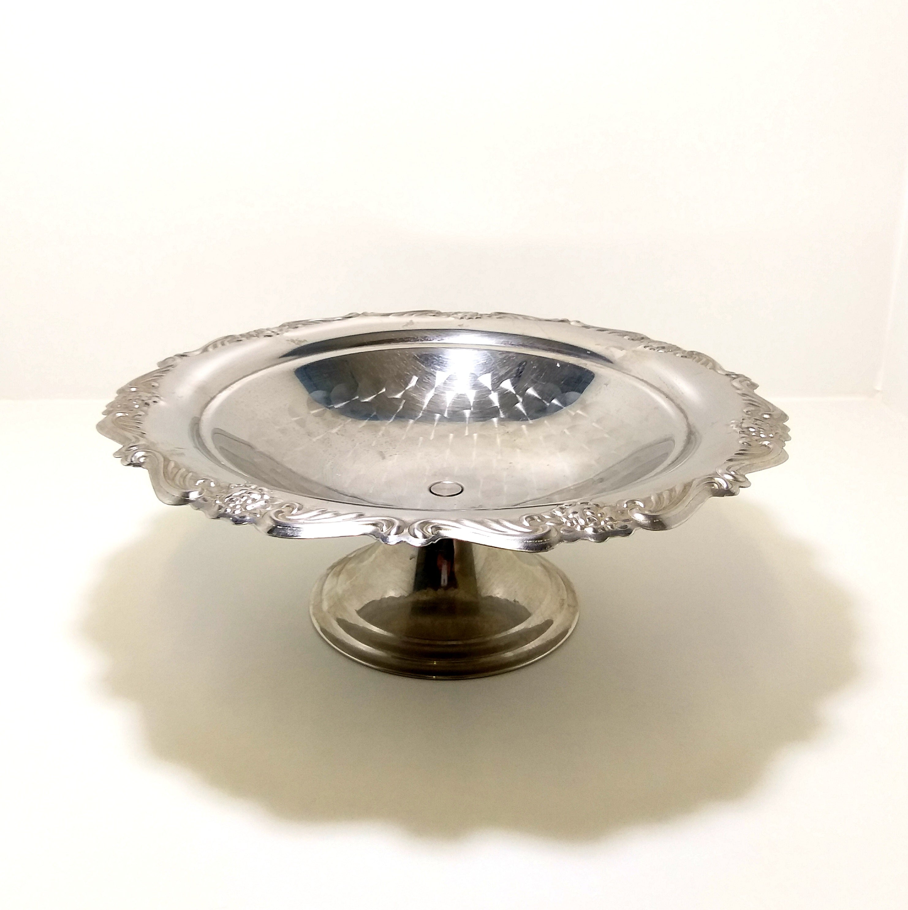 Large Vintage Silver Metal Pedestal Display Bowl With Machine Brushed Well