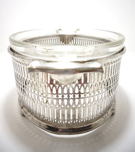 Vintage “Universal” Silver Plated Oval Casserole Stand & 1960’s-1970’s Glass Pyrex Casserole Dish