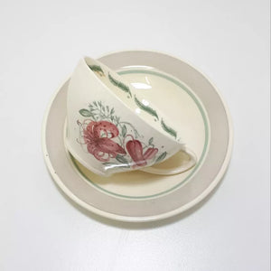 Susie Cooper Tea Duo (Cup & Saucer) –Tiger Lily Pattern